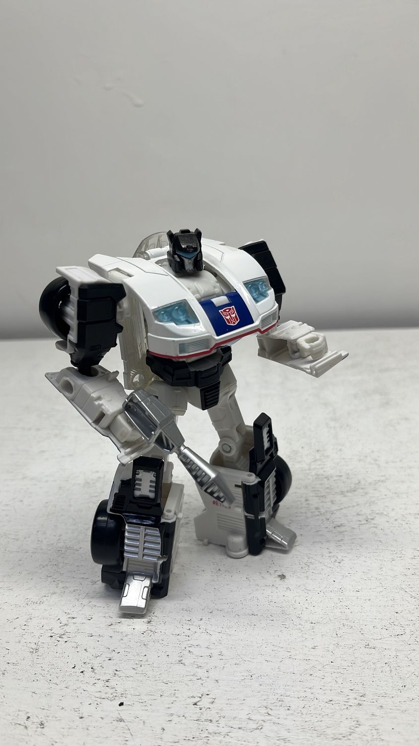 Hasbro Transformers Power Of The Primes Jazz Figure 2017 (used) Incomplete