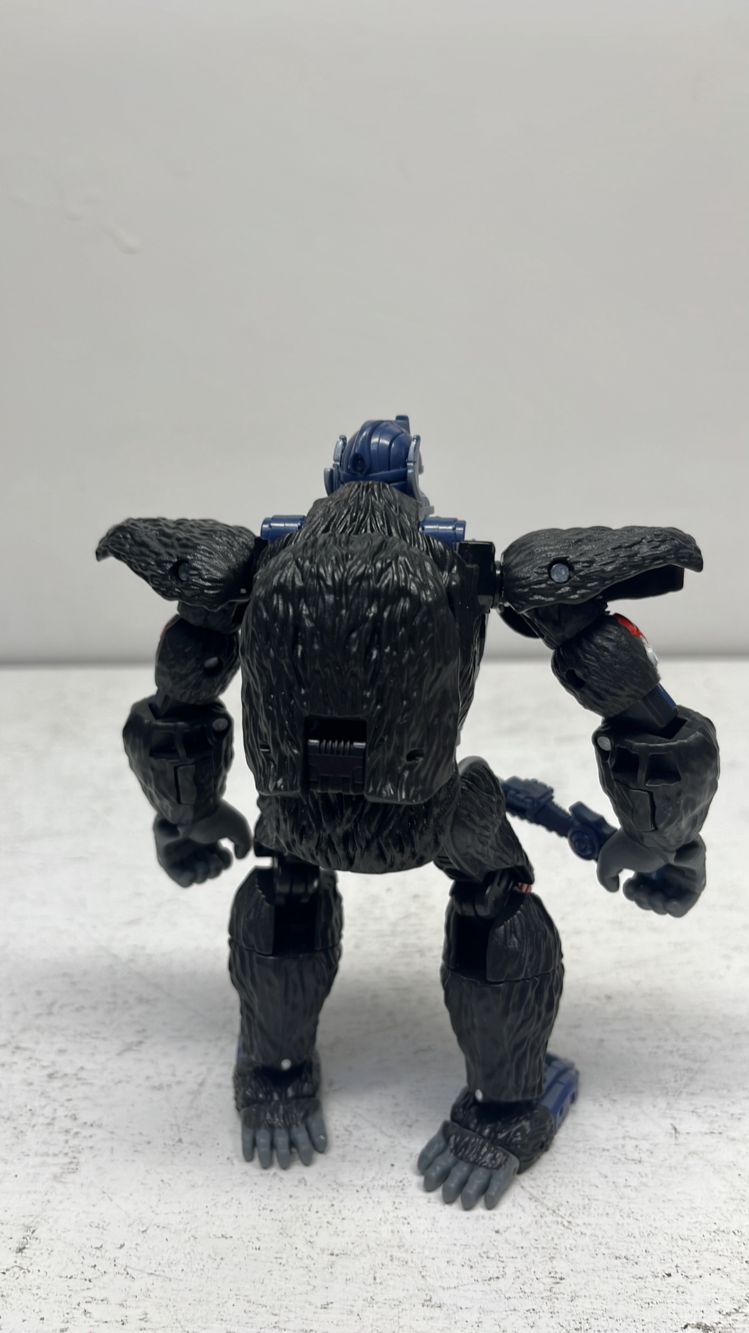 Hasbro Transformers War For Cybertron Kingdom Optimus Primal Figure 2021 (used) Incomplete view 8