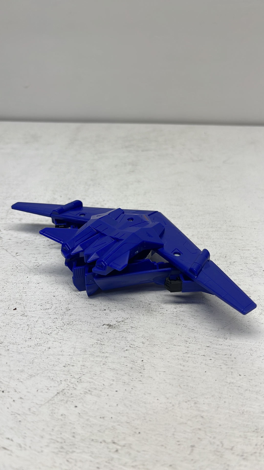 Hasbro Transformers Earthspark One Step Flip Changer Soundwave Figure 2025 (used) view 7