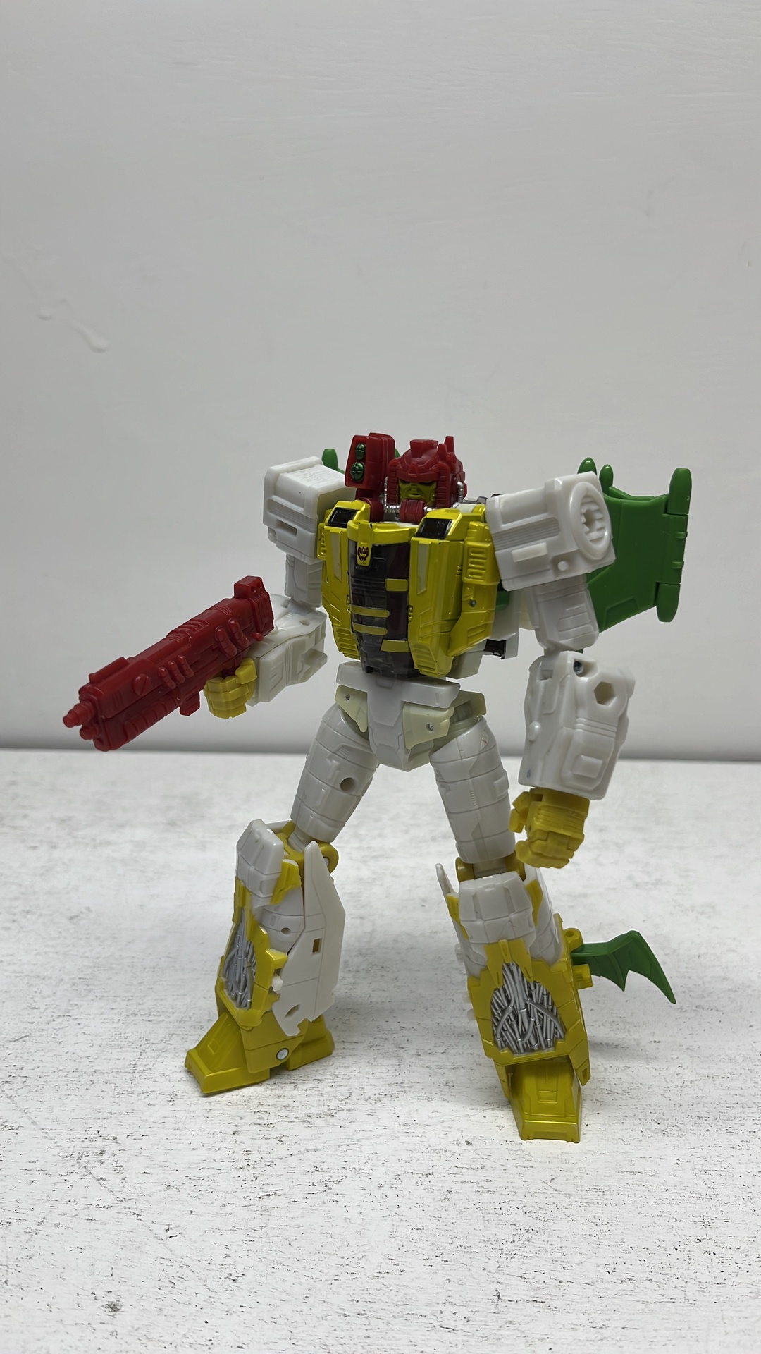 Hasbro Transformers Legacy Jhiaxus Figure 2022 (used) Incomplete view 5