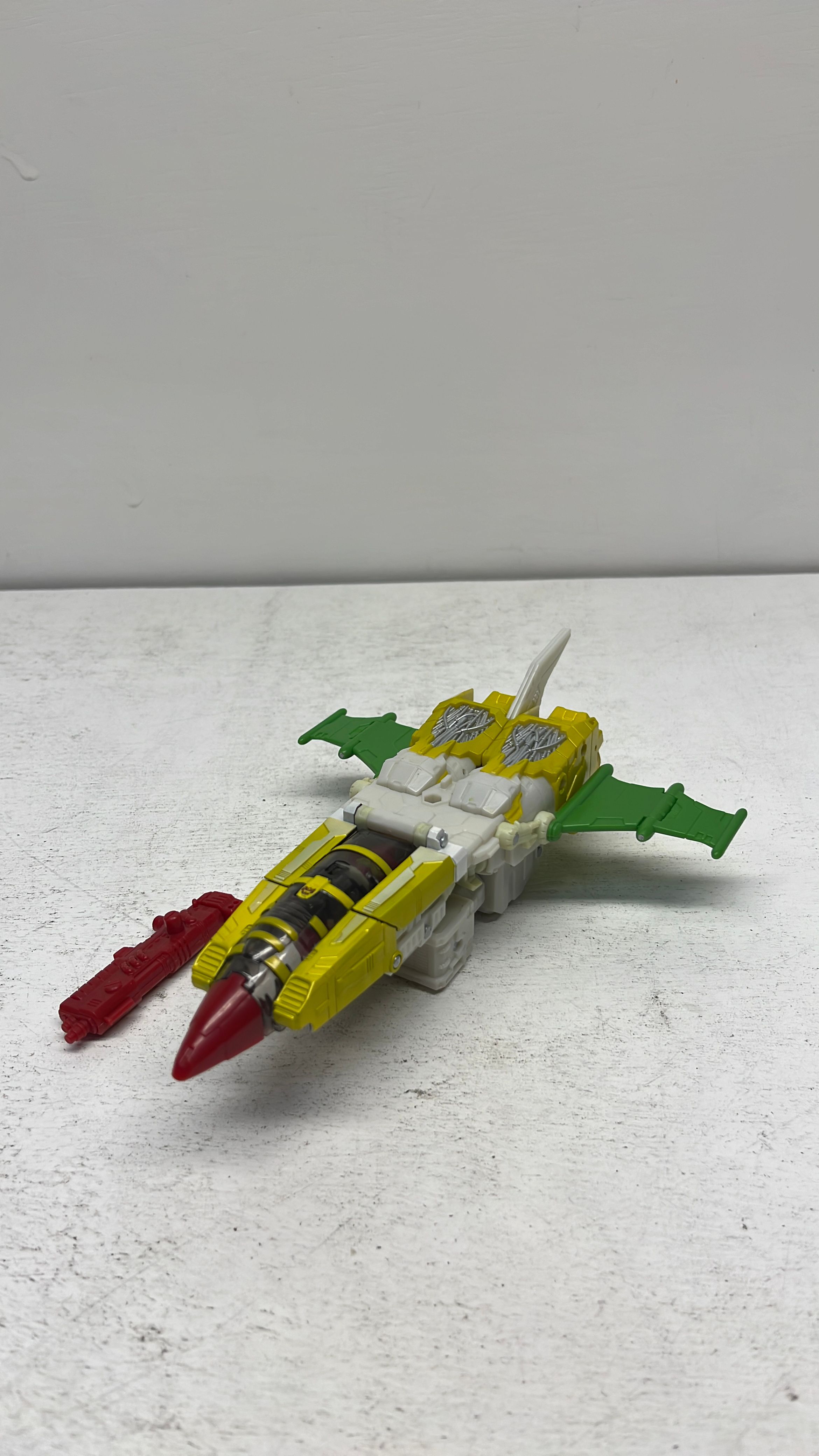 Hasbro Transformers Legacy Jhiaxus Figure 2022 (used) Incomplete view 2