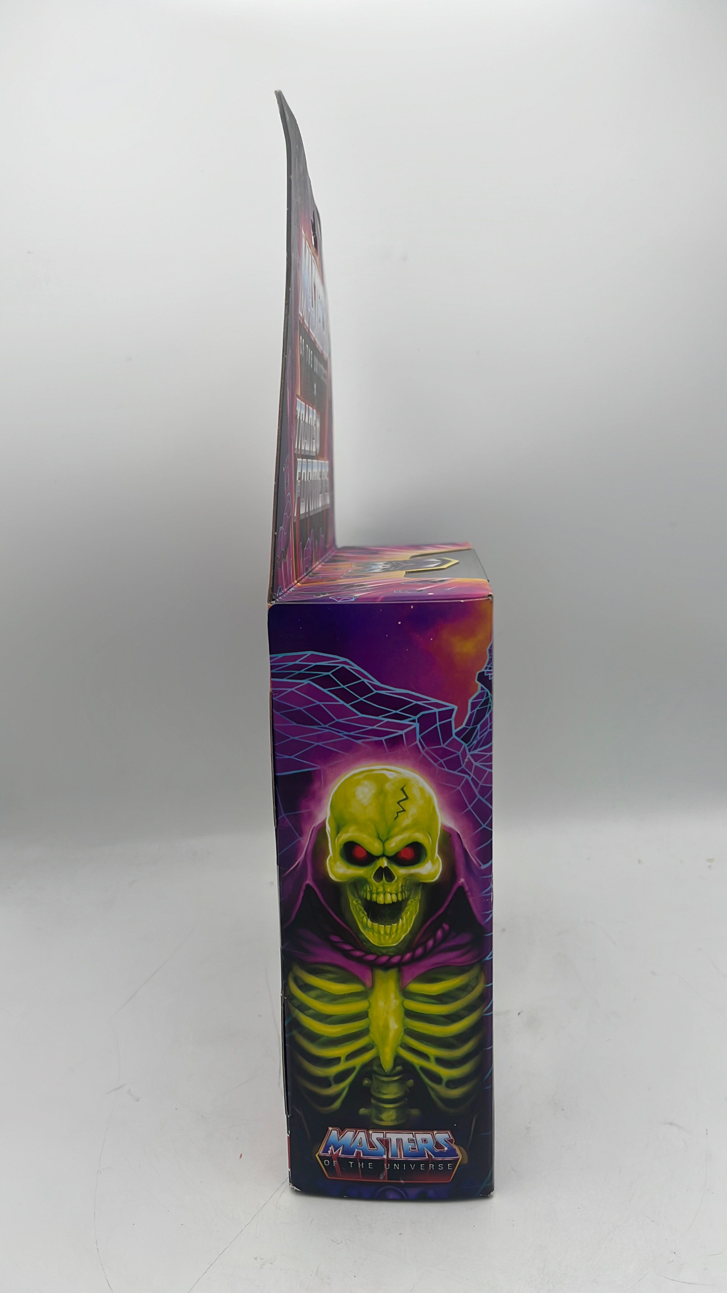 Mattel Masters Of The Universe x Transformers Starscream Armor Scare Glow Figure 2025 view 2