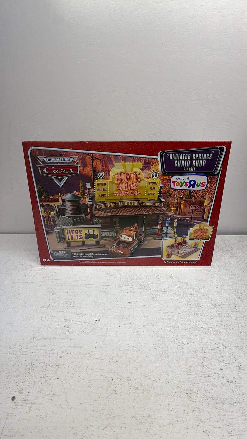 Mattel Disney Pixar Cars Radiator Springs Curio Shop Playset