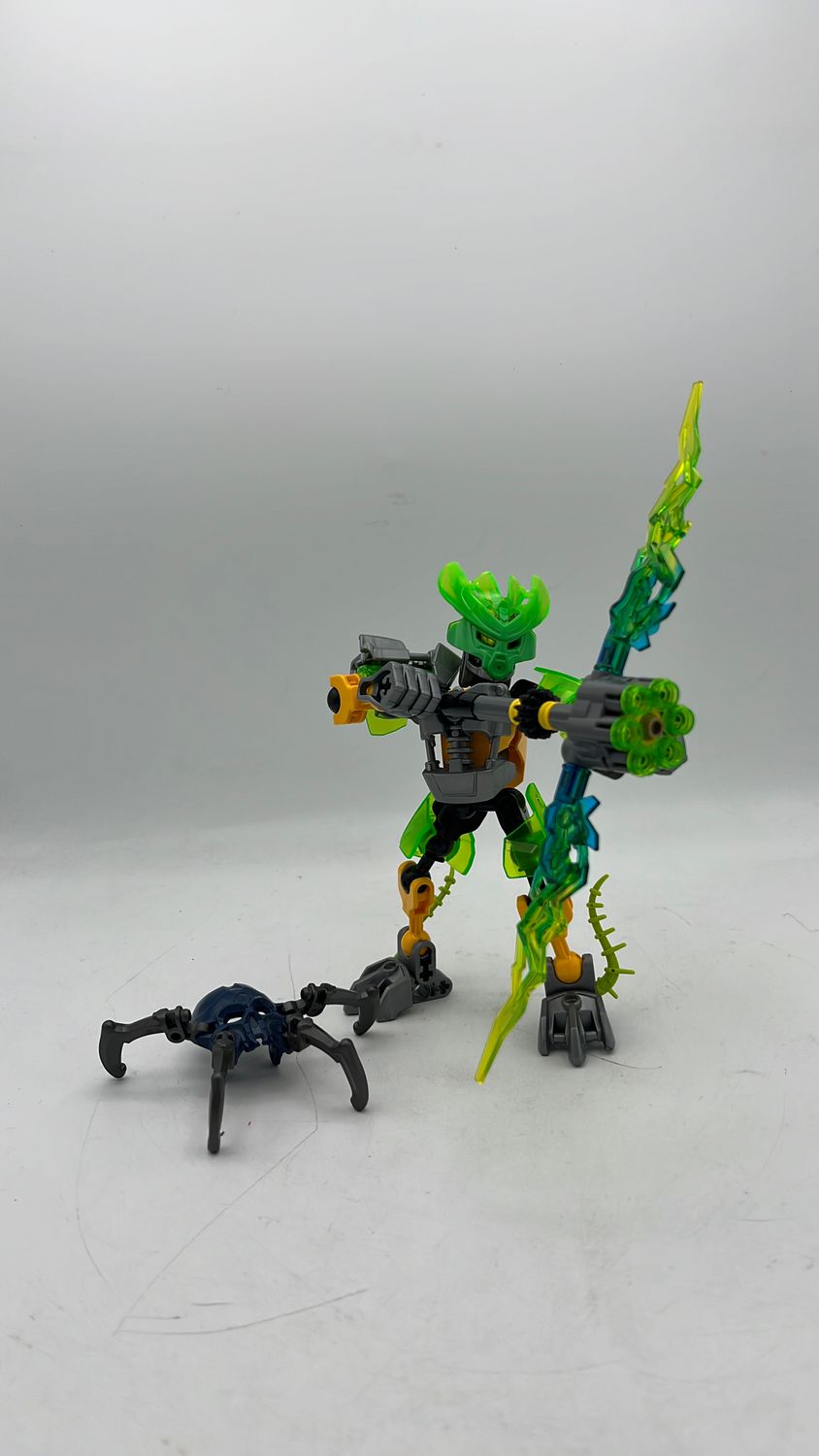 Lego 70778 Bionicle Protector Of Jungle 2015 (used)