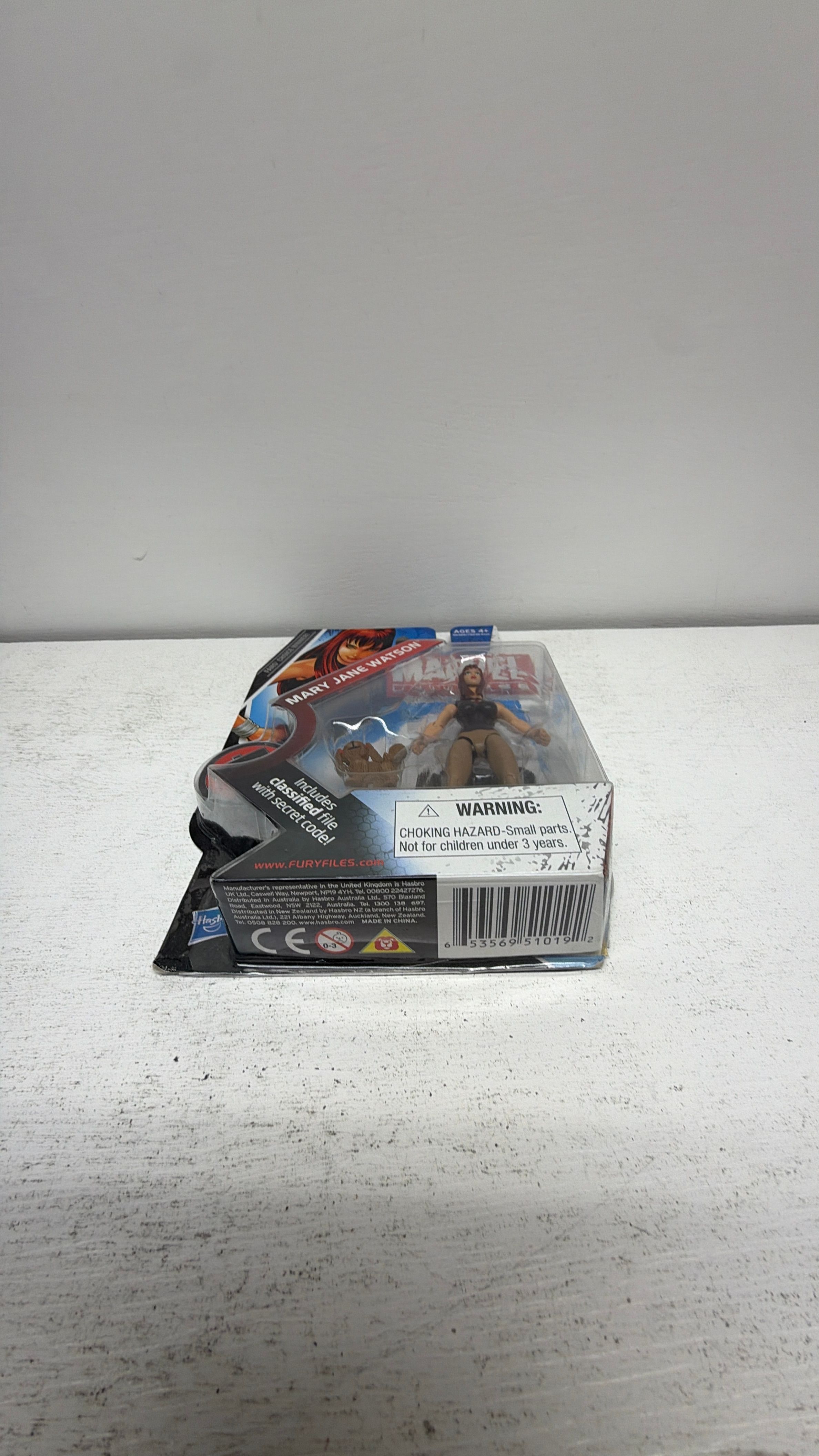Marvel Universe Spider-Man Mary Jane Watson #023 3.75" Figure view 2