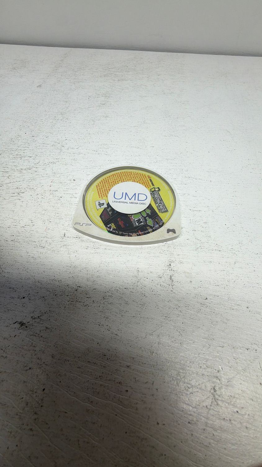 Sony PSP UMD Midway Arcade Treasures Extended Play Game
