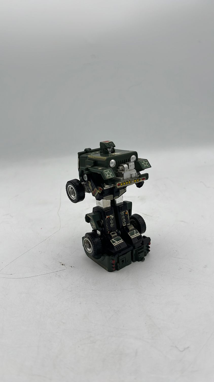 Hasbro The Transformers Hound Vintage Figure 1984 (used) Incomplete