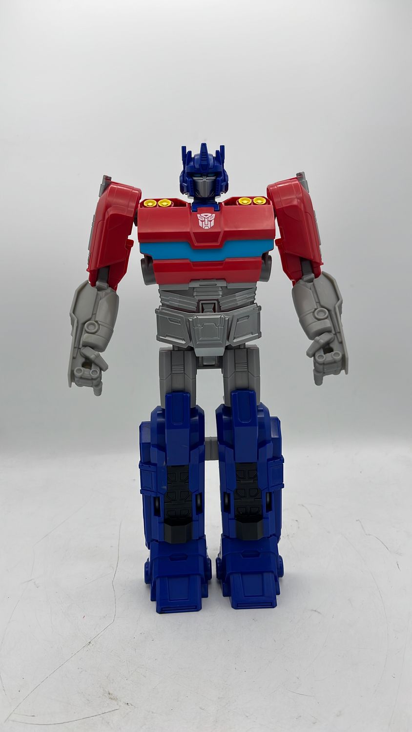 Hasbro Transformers One Titan Changer Optimus Prime Figure 2024 (used)