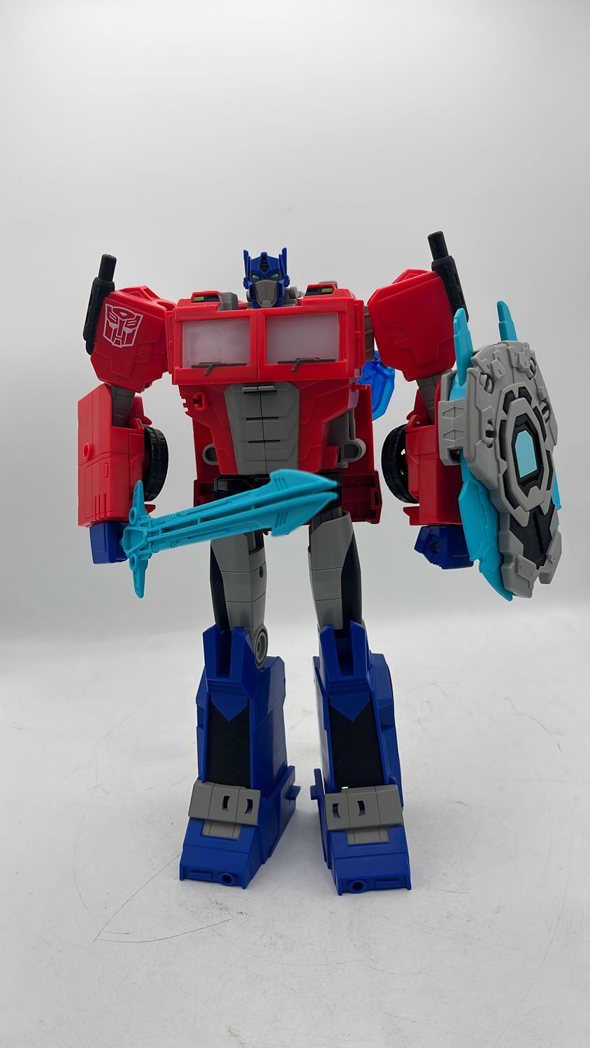 Hasbro Transformers Cyberverse Battle Call Optimus Prime Figure 2023 (used)