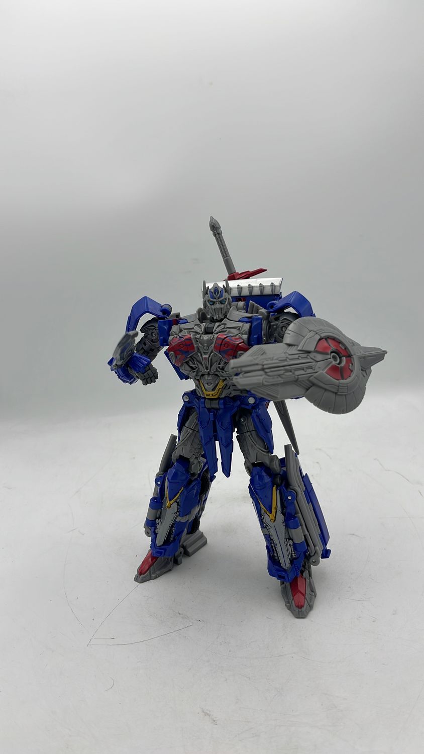 Hasbro Transformers Studio Series Optimus Prime [Knight] 2025 (used)