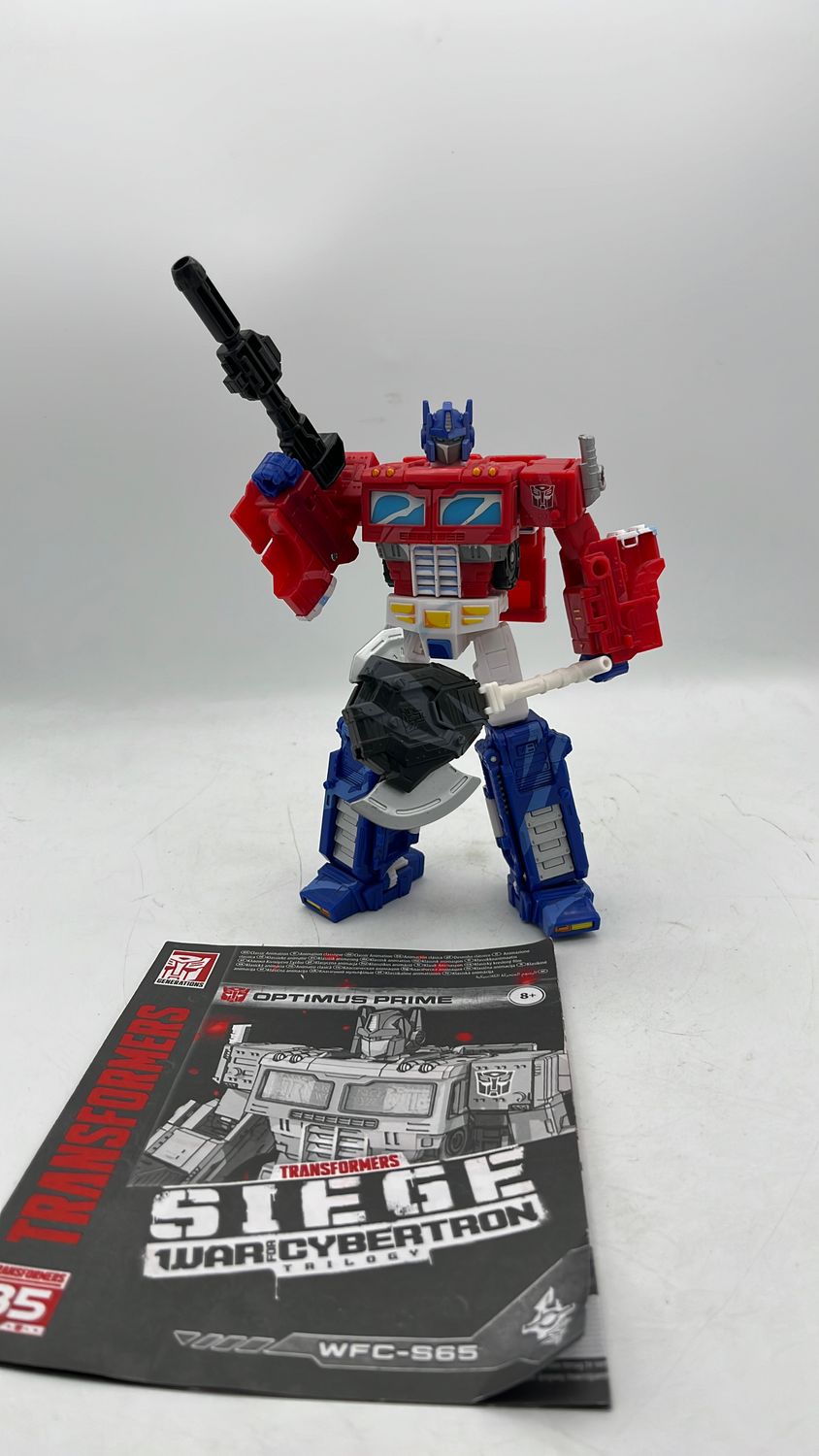 Hasbro Transformers War For Cybertron Siege 35Th Anniversary Optimus Prime Figure 2019 (used)