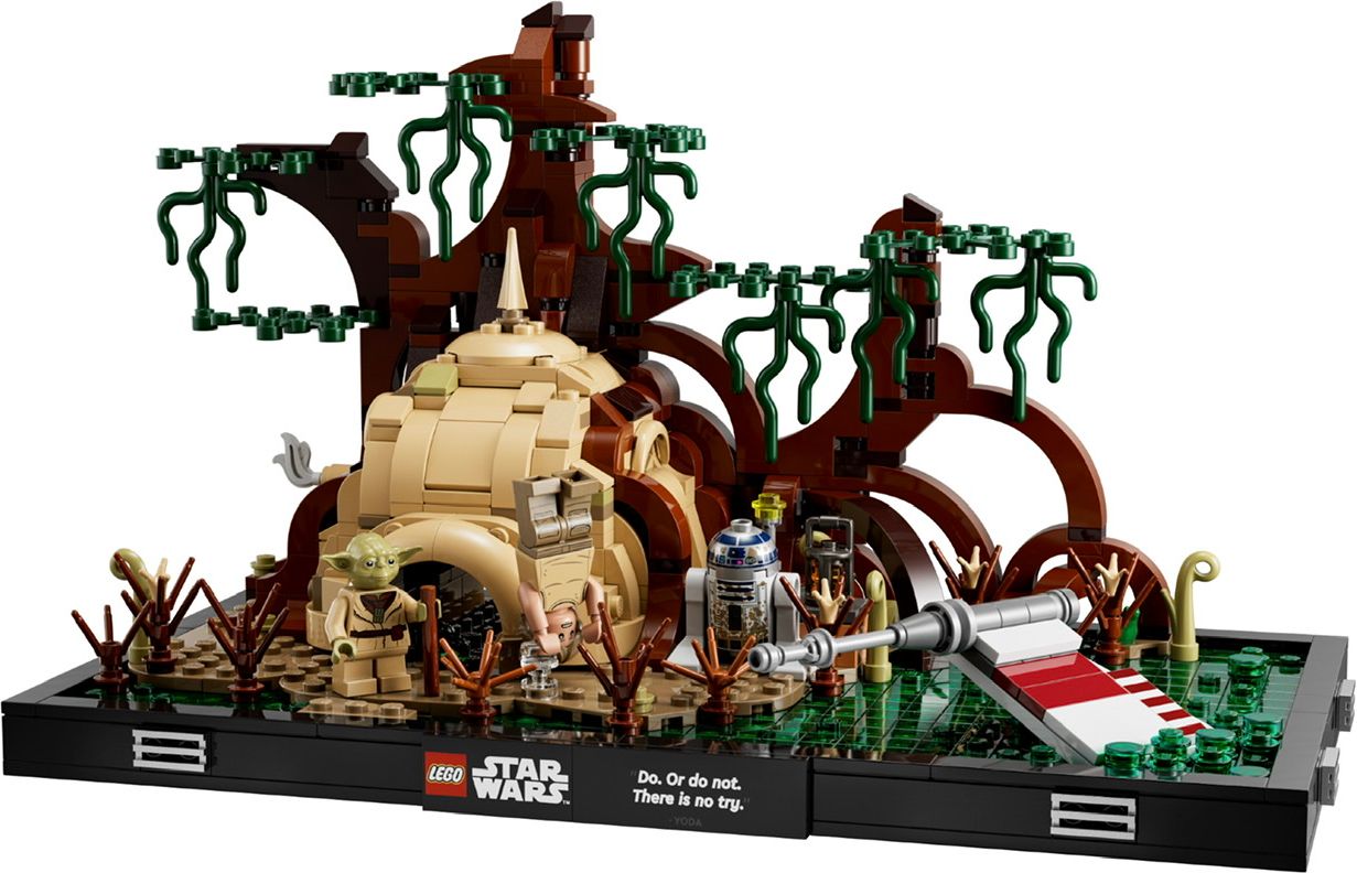 Lego 75330 Star Wars Dagobah Jedi Training Diorama 2022 (Built)