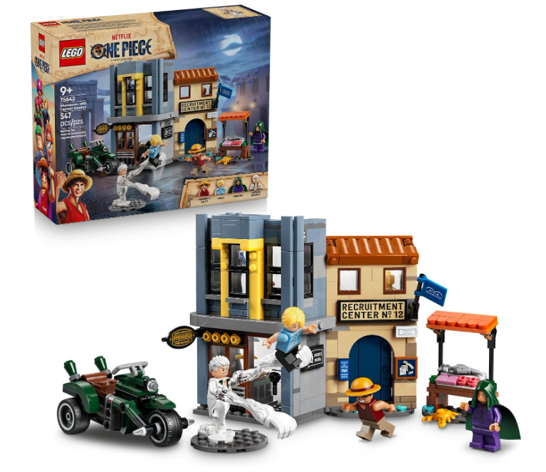 LEGO 75642 ONE PIECE Showdown with Captain Smoker