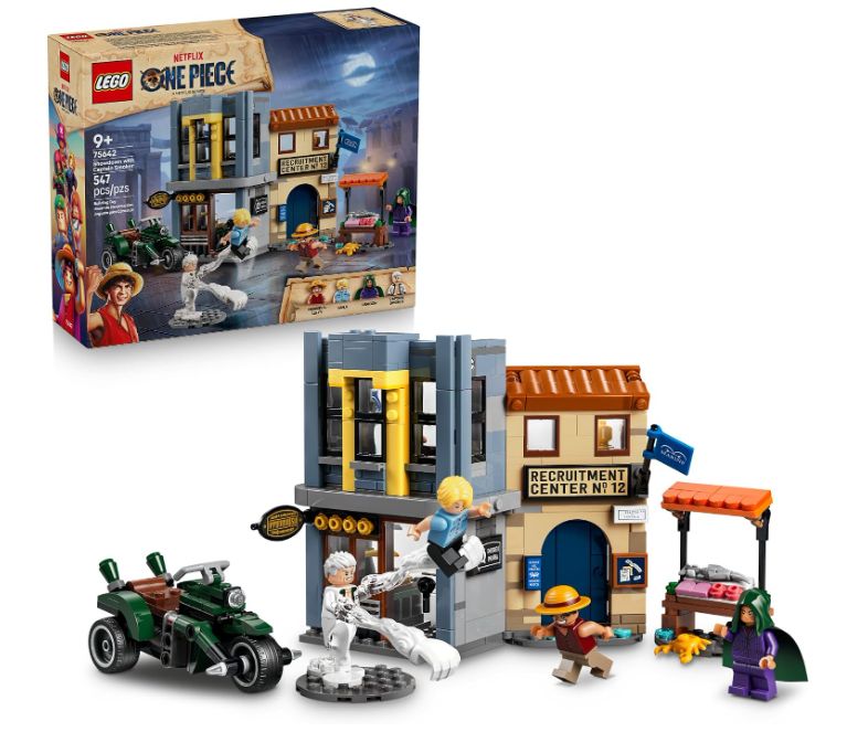 LEGO 75642 ONE PIECE Showdown with Captain Smoker