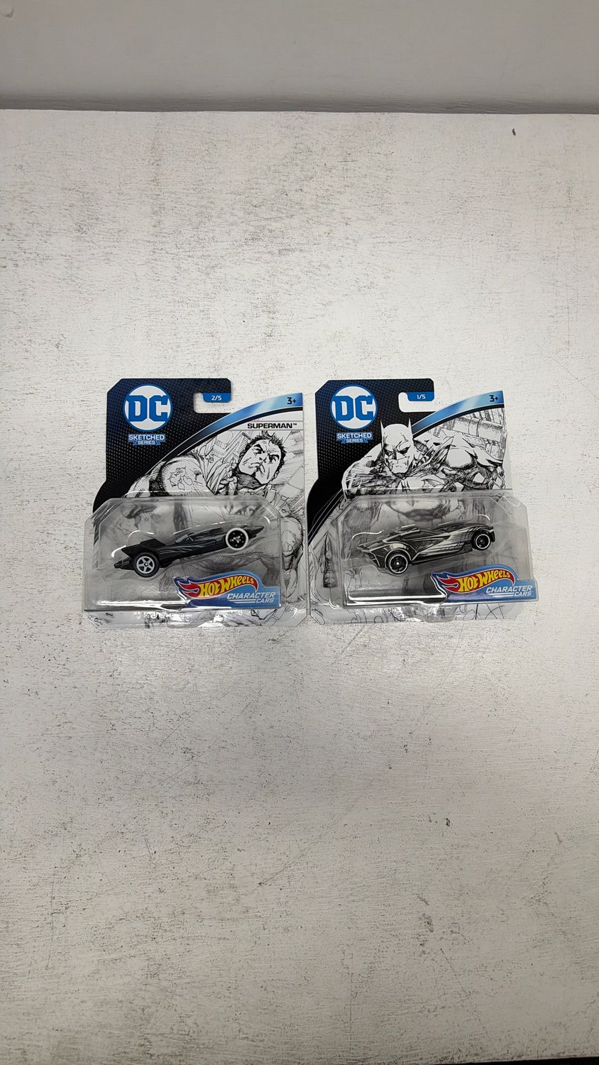 Hot Wheels DC Sketched Series Superman &amp; Batman Character Car 1:64 Diecast 2017 Set of 2