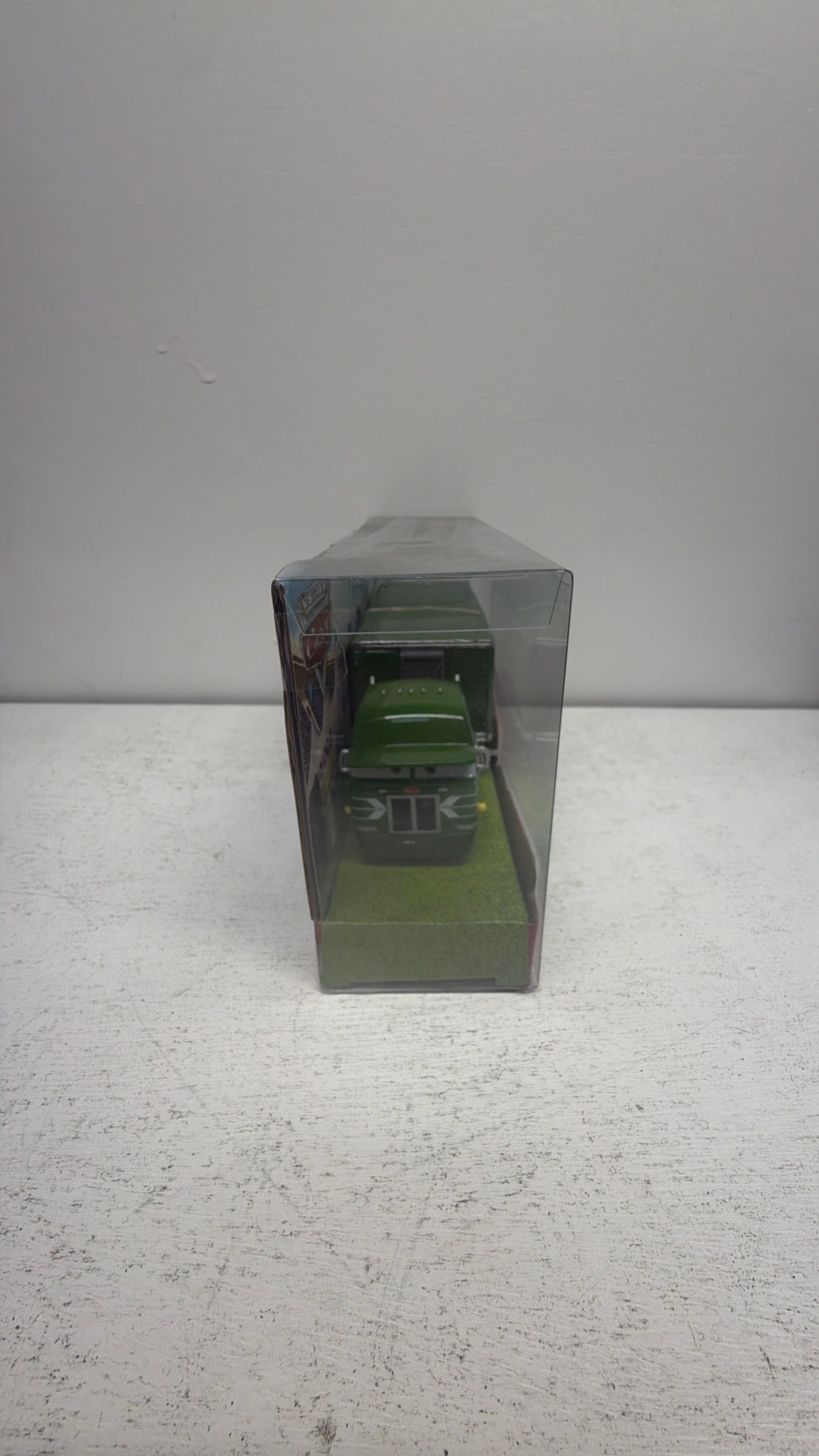 Mattel Disney Pixar Cars Gil Hauler view 3