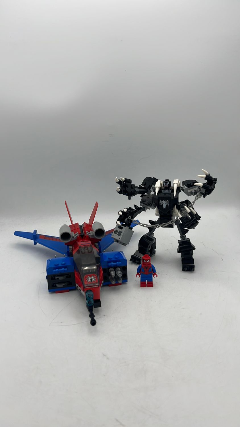 Lego 76150 Marvel Spider-Man Spiderjet Vs. Venom Mech 2020 (used)