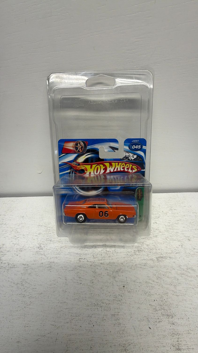 Mattel Hot Wheels 1969 Dodge Charger General Lee Treasure Hunt Short Card