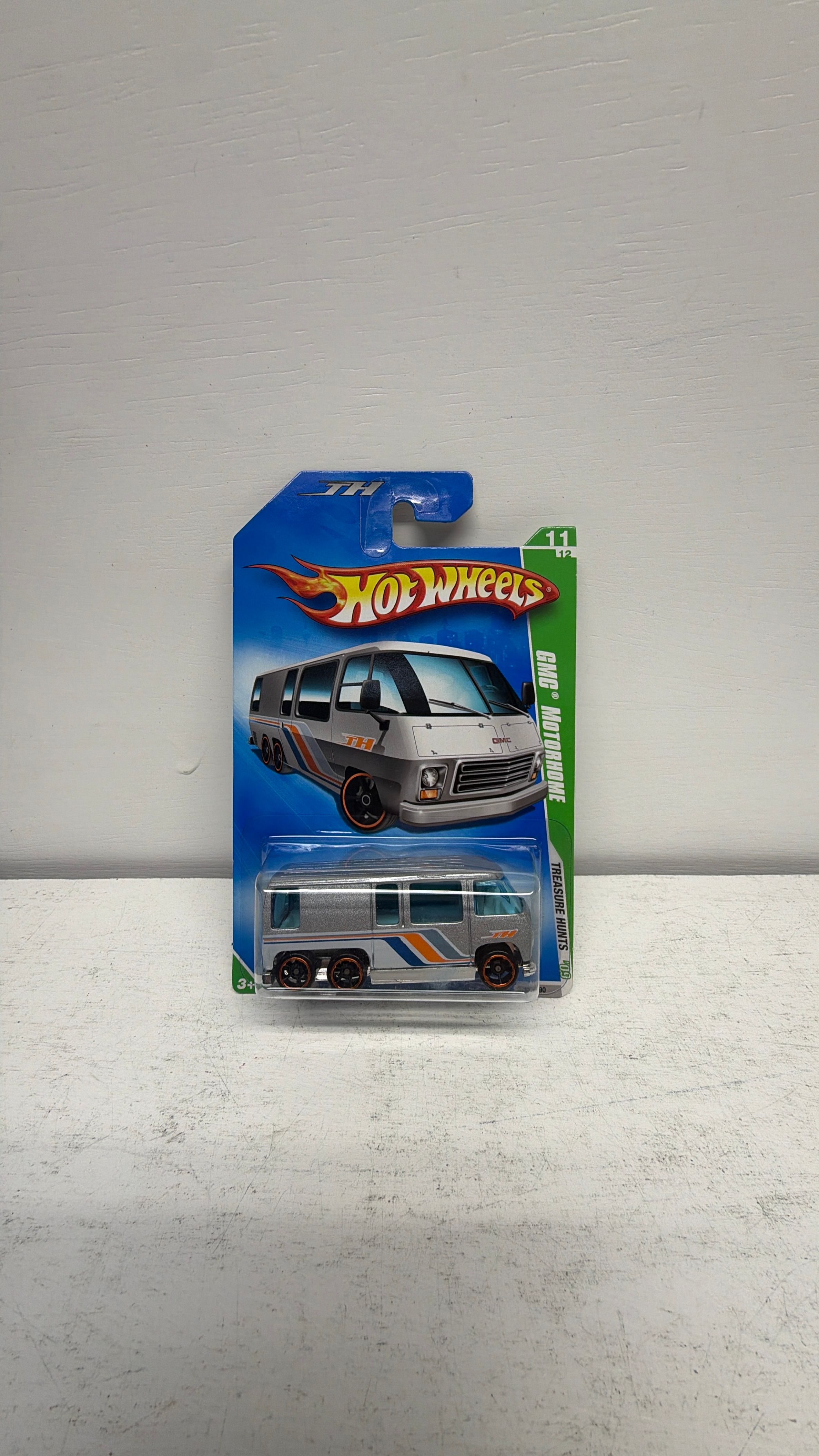Mattel Hot Wheels GMC Motorhome Treasure Hunt 2009