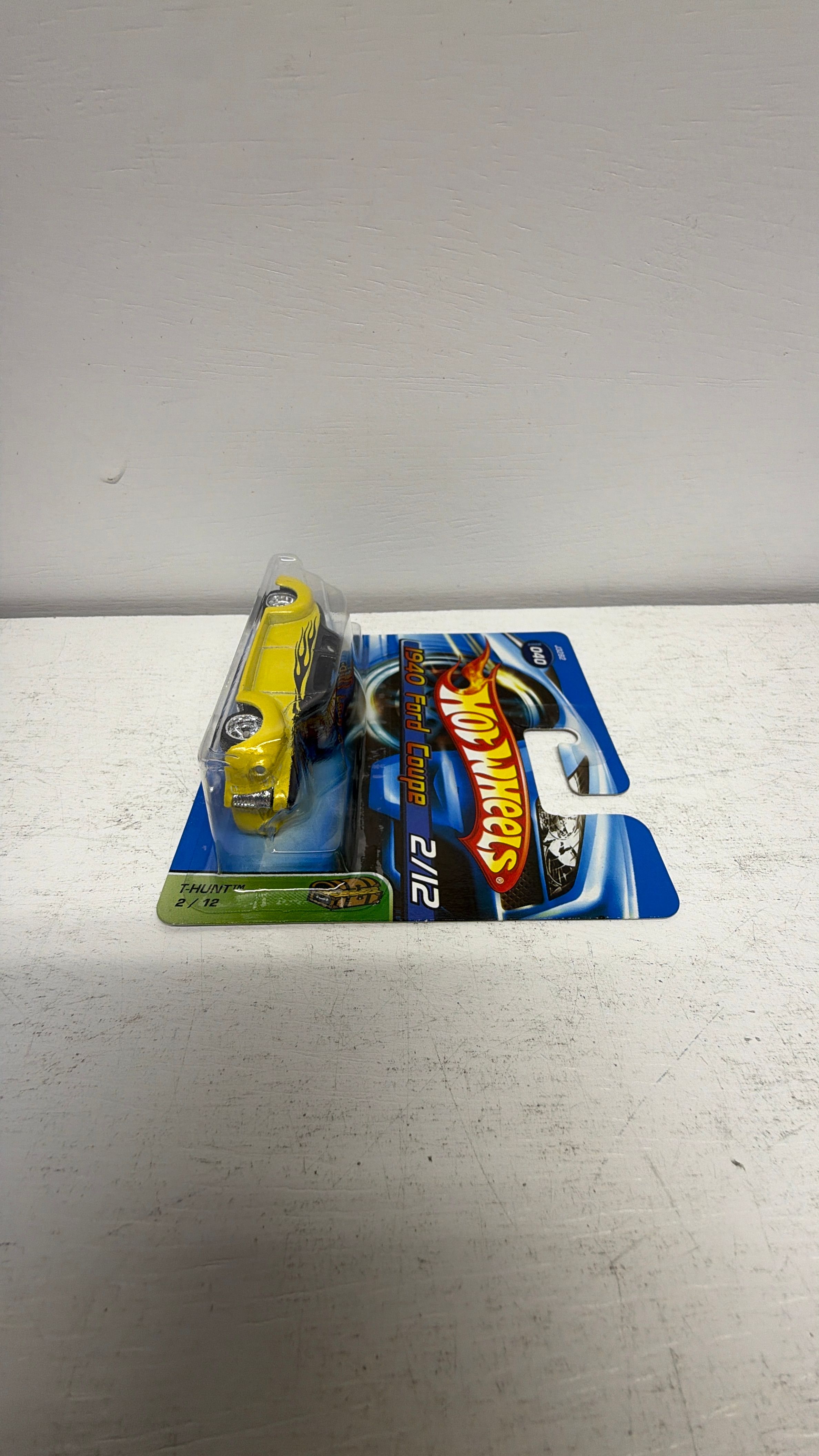 Mattel Hot Wheels 1940 Ford Coupe Super Treasure Hunt Short Card view 5
