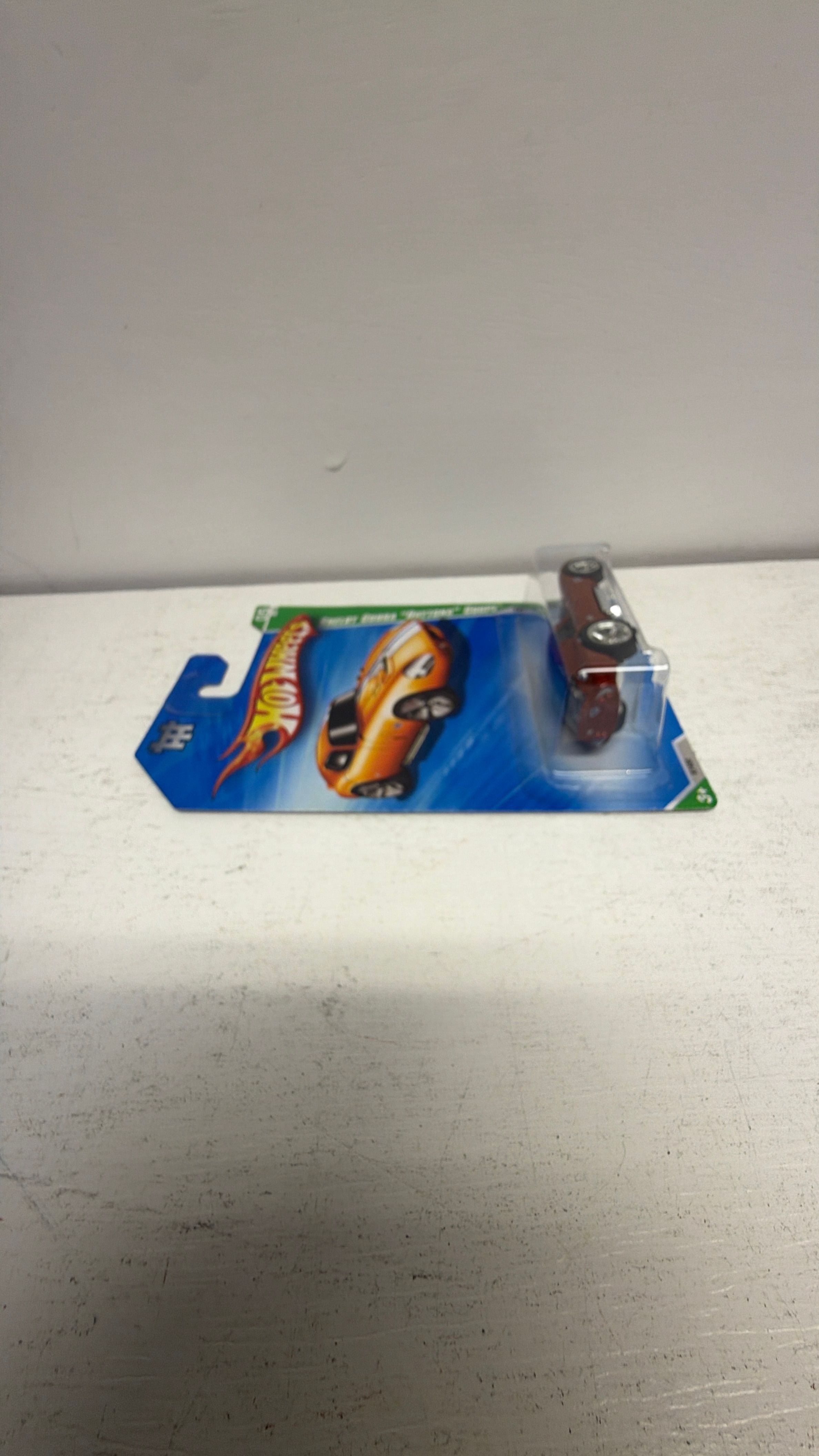 Mattel Hot Wheels Shelby Cobra “Daytona” Coupe view 4