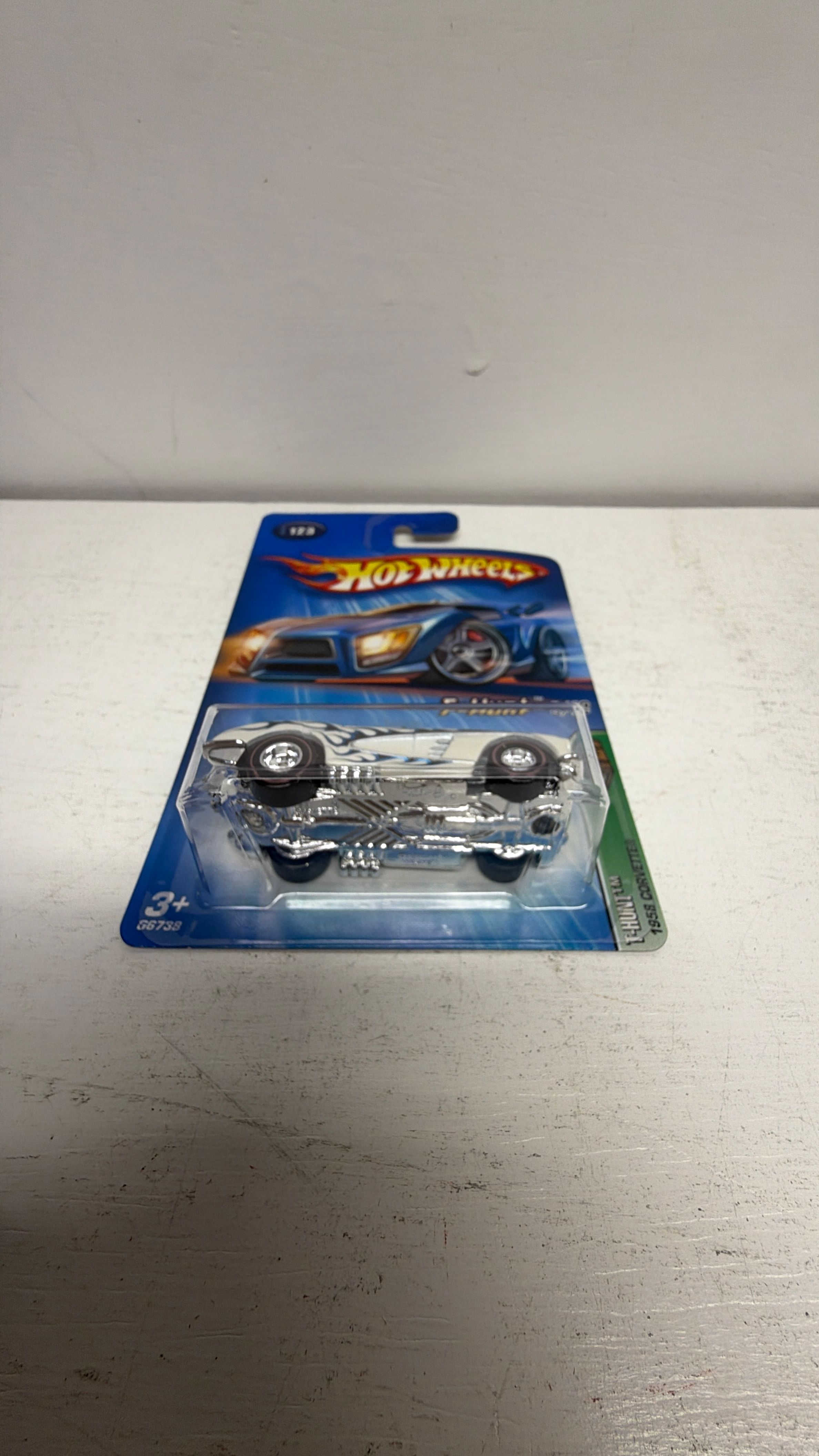Mattel Hot Wheels 1958 Corvette Super Treasure Hunt view 5