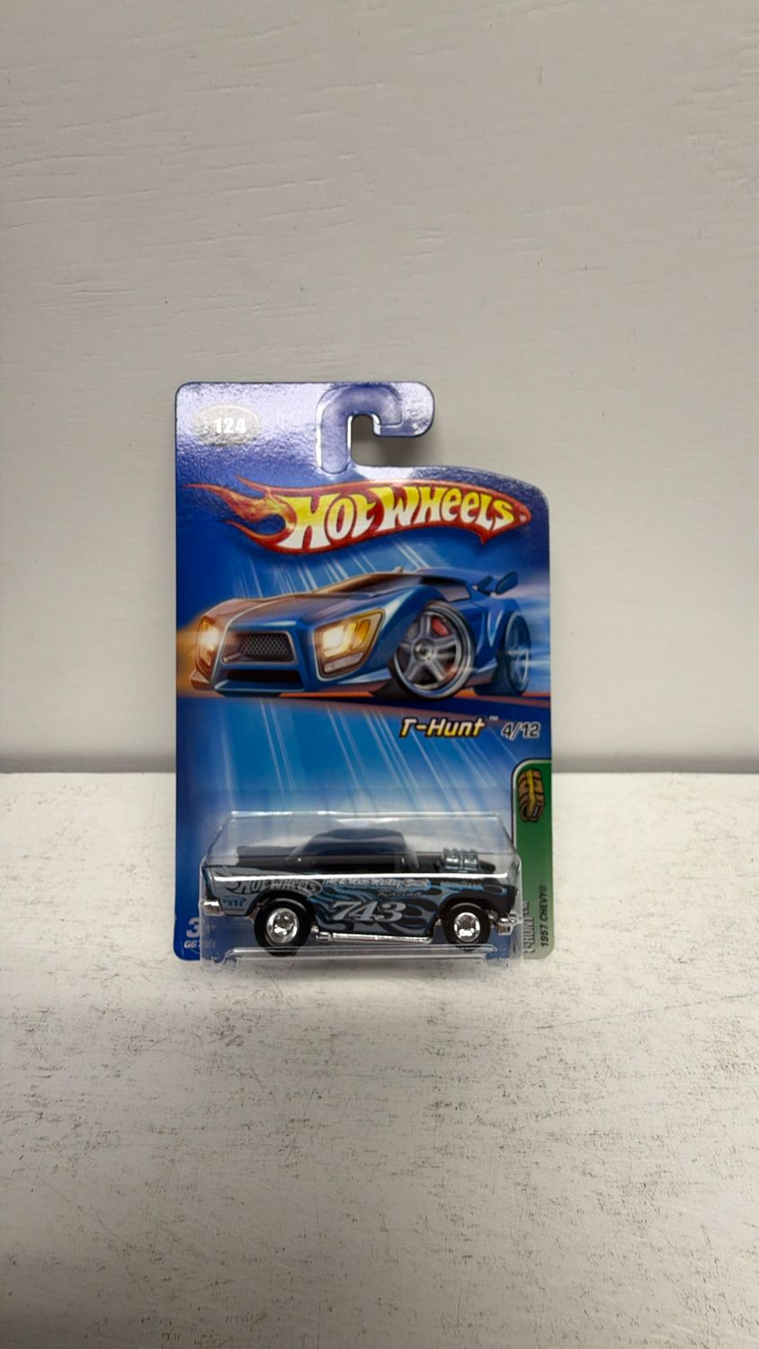 Mattel Hot Wheels 1957 Chevy Super Treasure Hunt