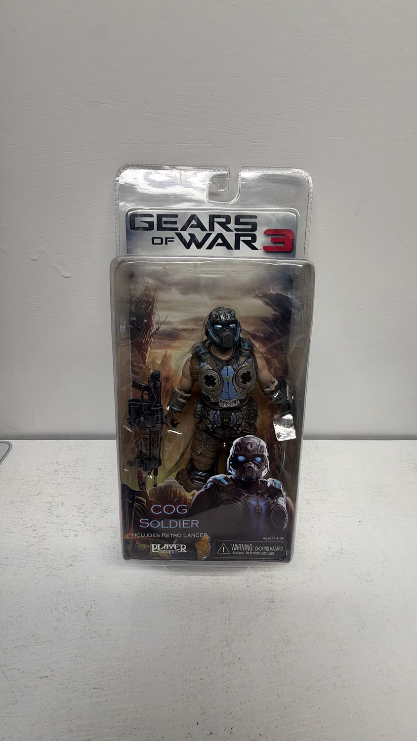 NECA Player Select Gears of War 3 Figure Cog Soldier Includes Retro Lancer