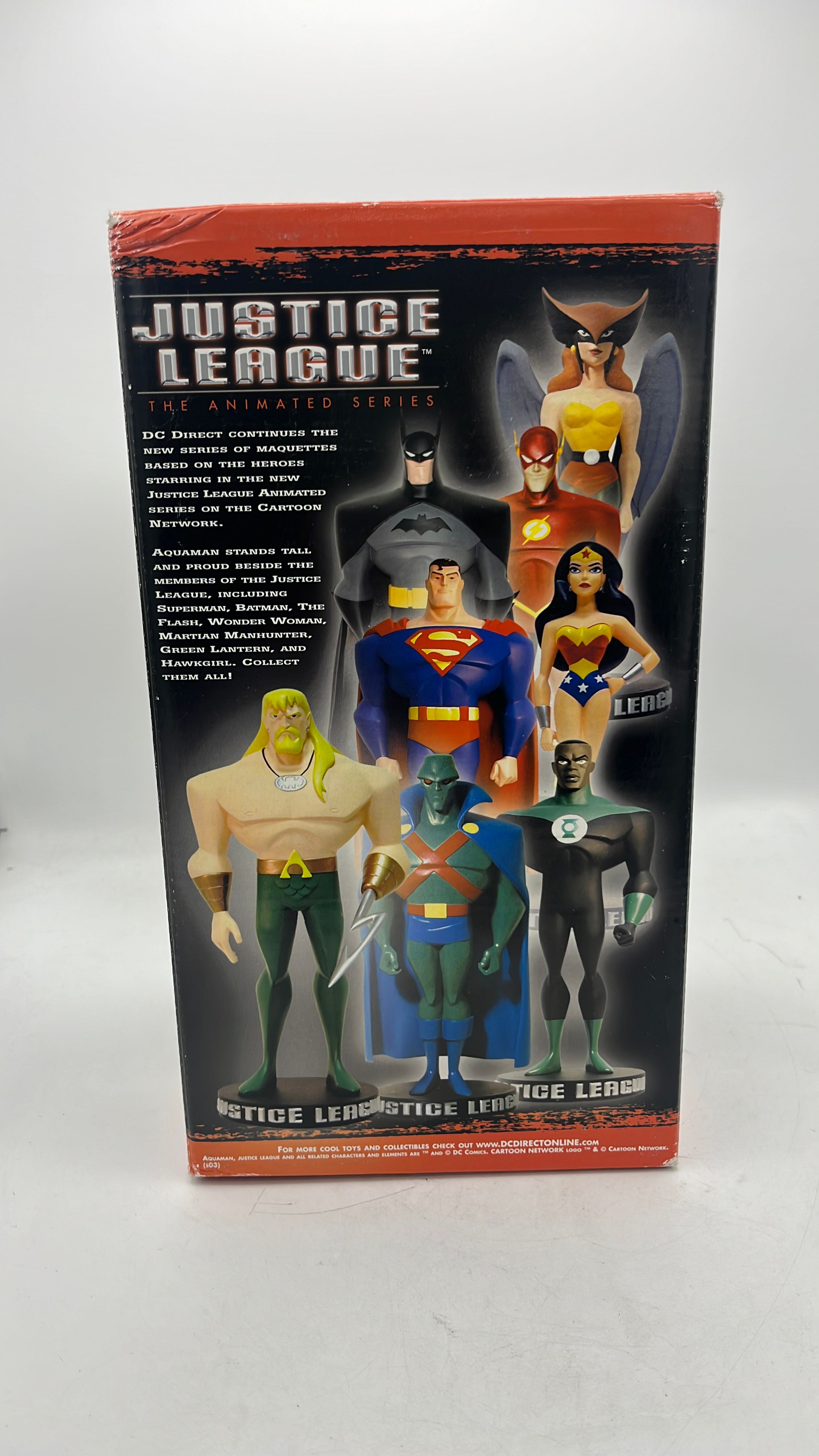 DC Direct Justice League Aquaman Maquette 0969/4500 view 4