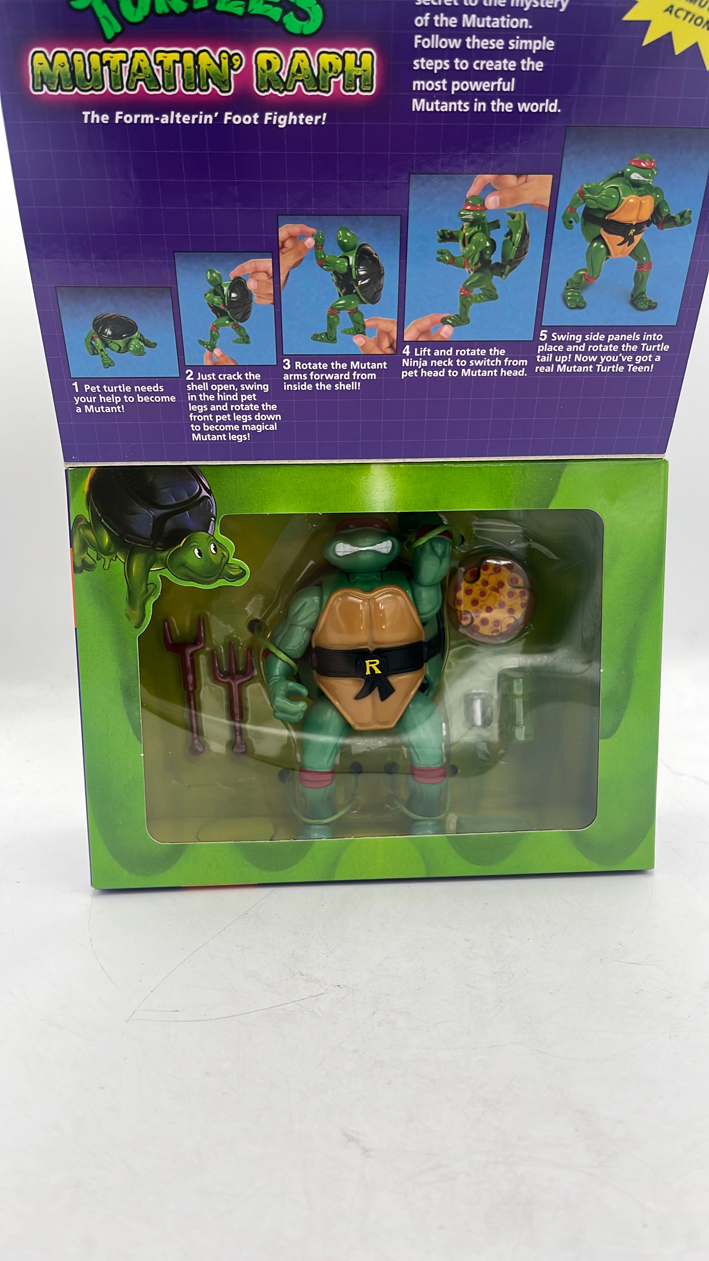 Playmates Teenage Mutant Ninja Turtles Mutatin’ Raph Figure Reissue 2023 view 2