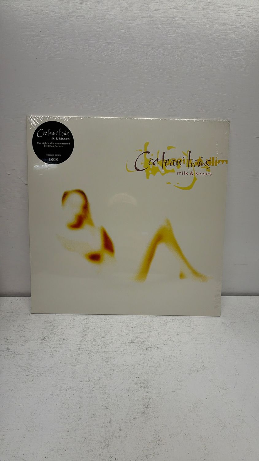Vinyl Record | Cocteau Twins - Milk &amp; Kisses