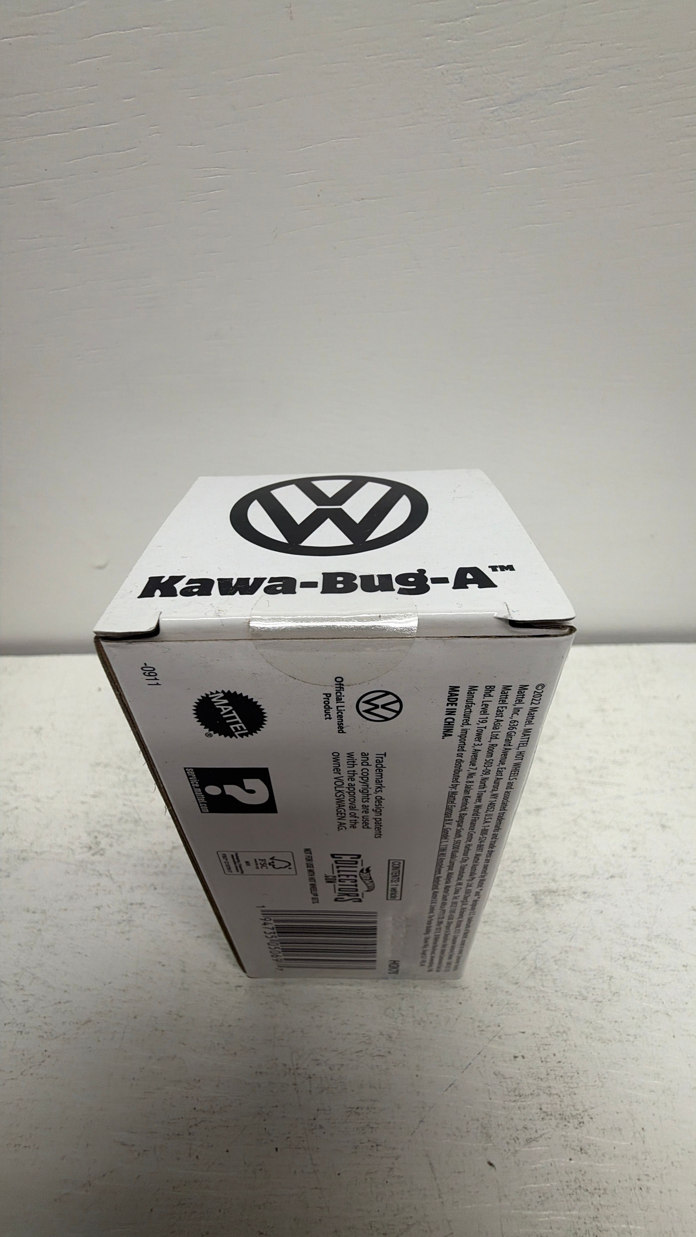 Mattel Hot Wheels Volkswagen Kawa-Bug-A 1/64 Beetle Teal view 2