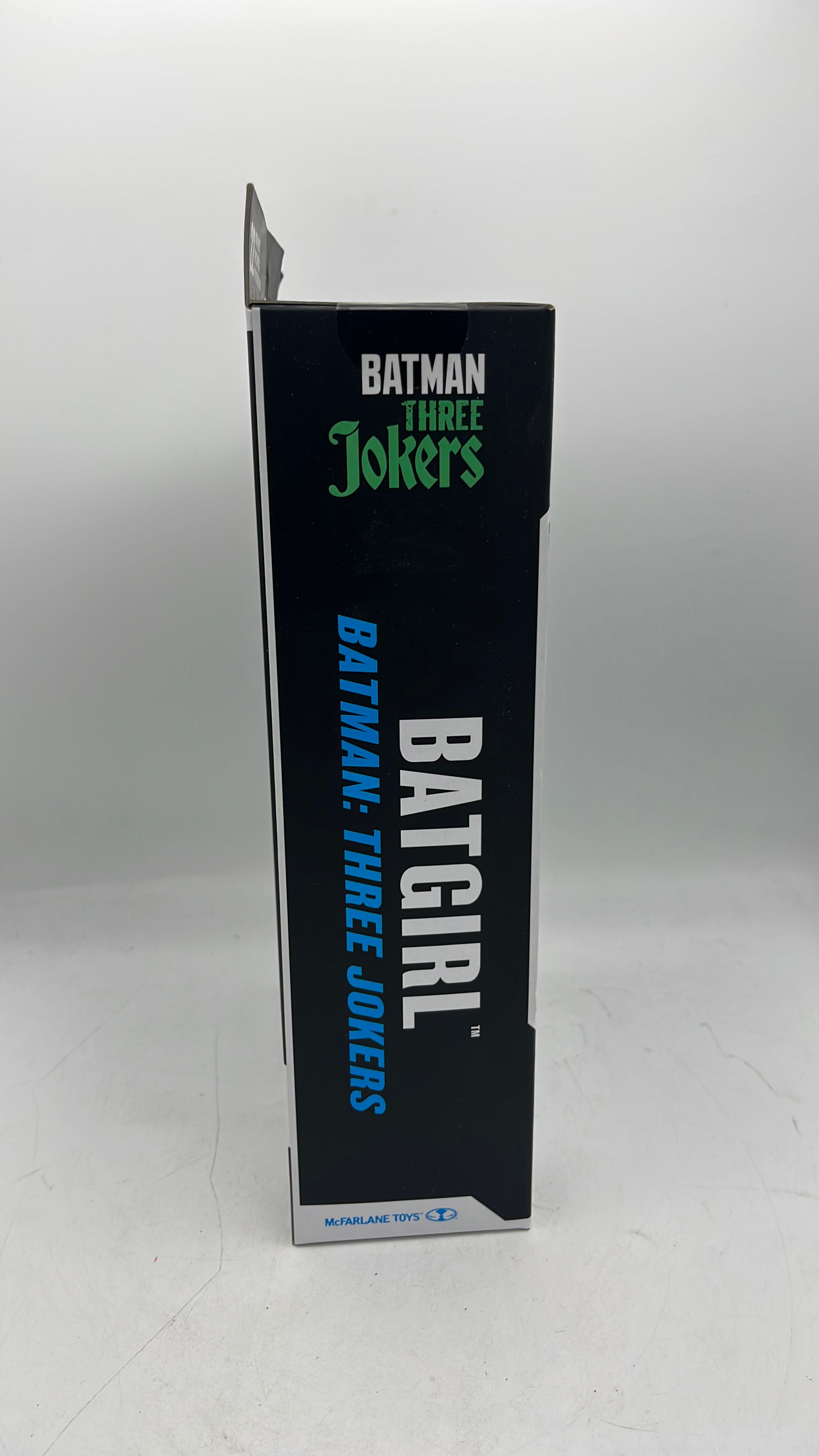 McFarlaneToys DC Multiverse Batgirl Figure 2021 view 2