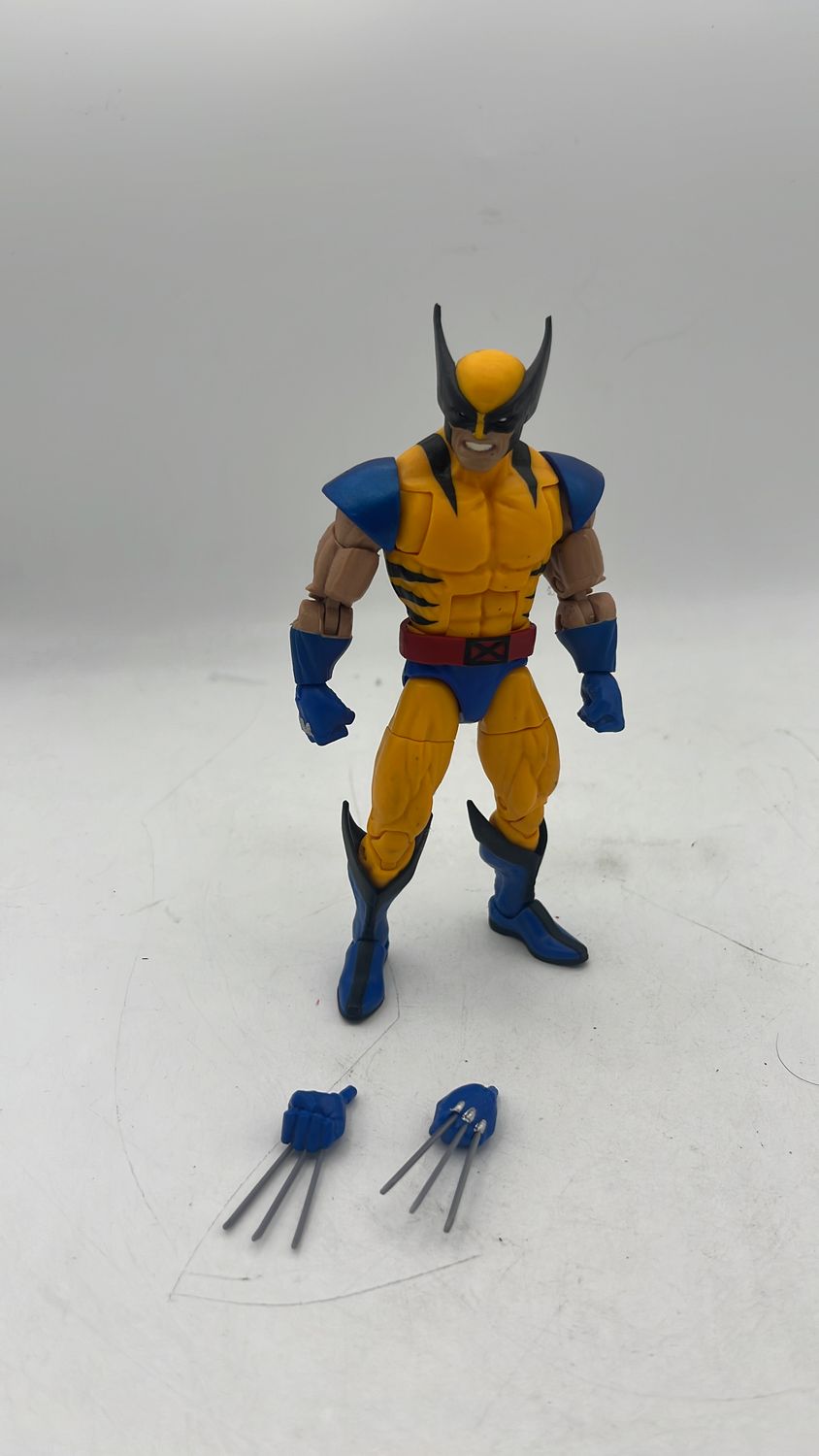 Hasbro Marvel Legends X-Men Apocalypse Wolverine Figure 2018 (used)