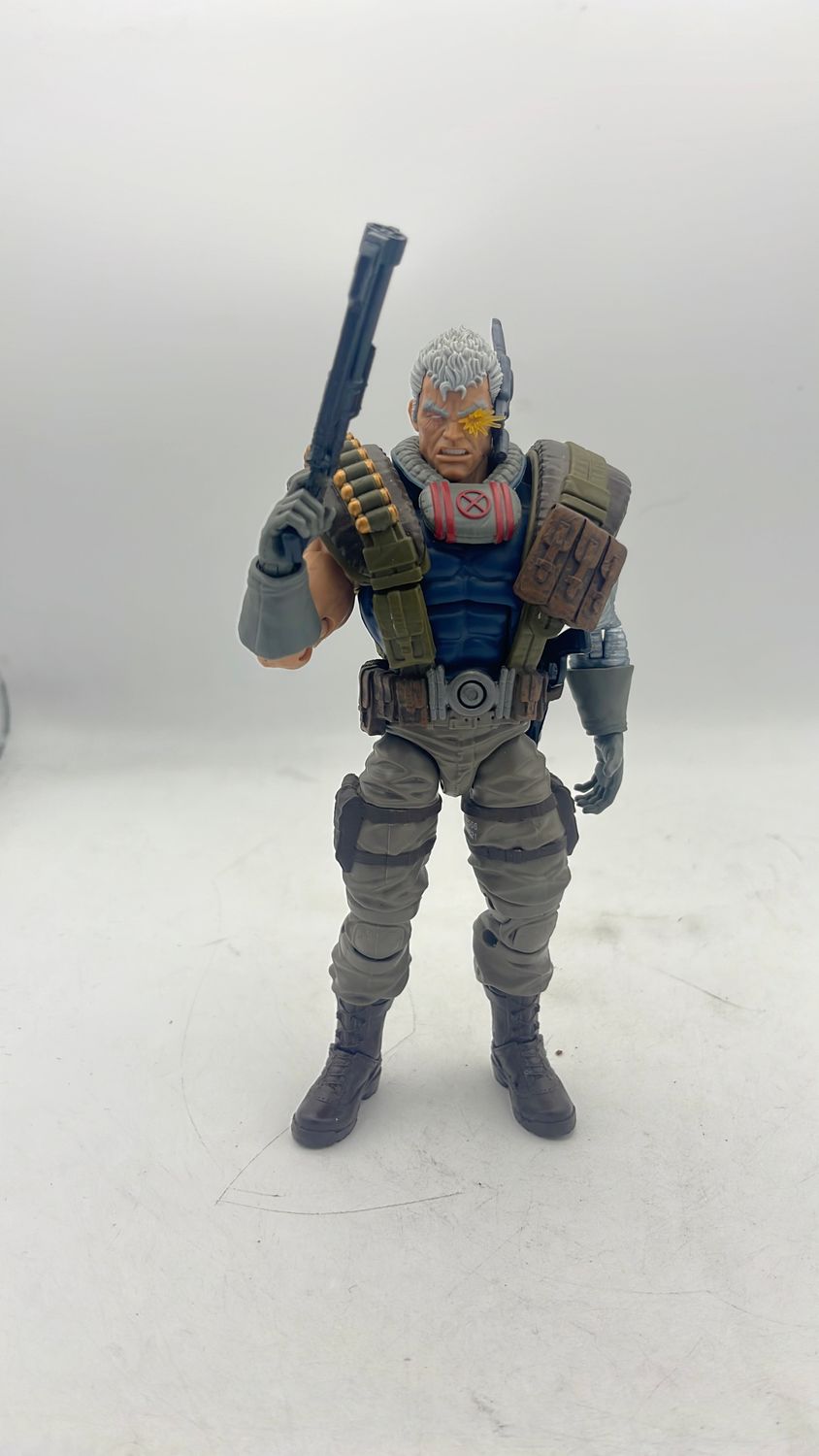 Hasbro Marvel Legends Sasquach BAF Cable Figure 2018 (used) Incomplete