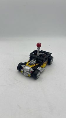 Hasbro Transformers x Hot Wheels Bone Shaker Figure 2025 (used)