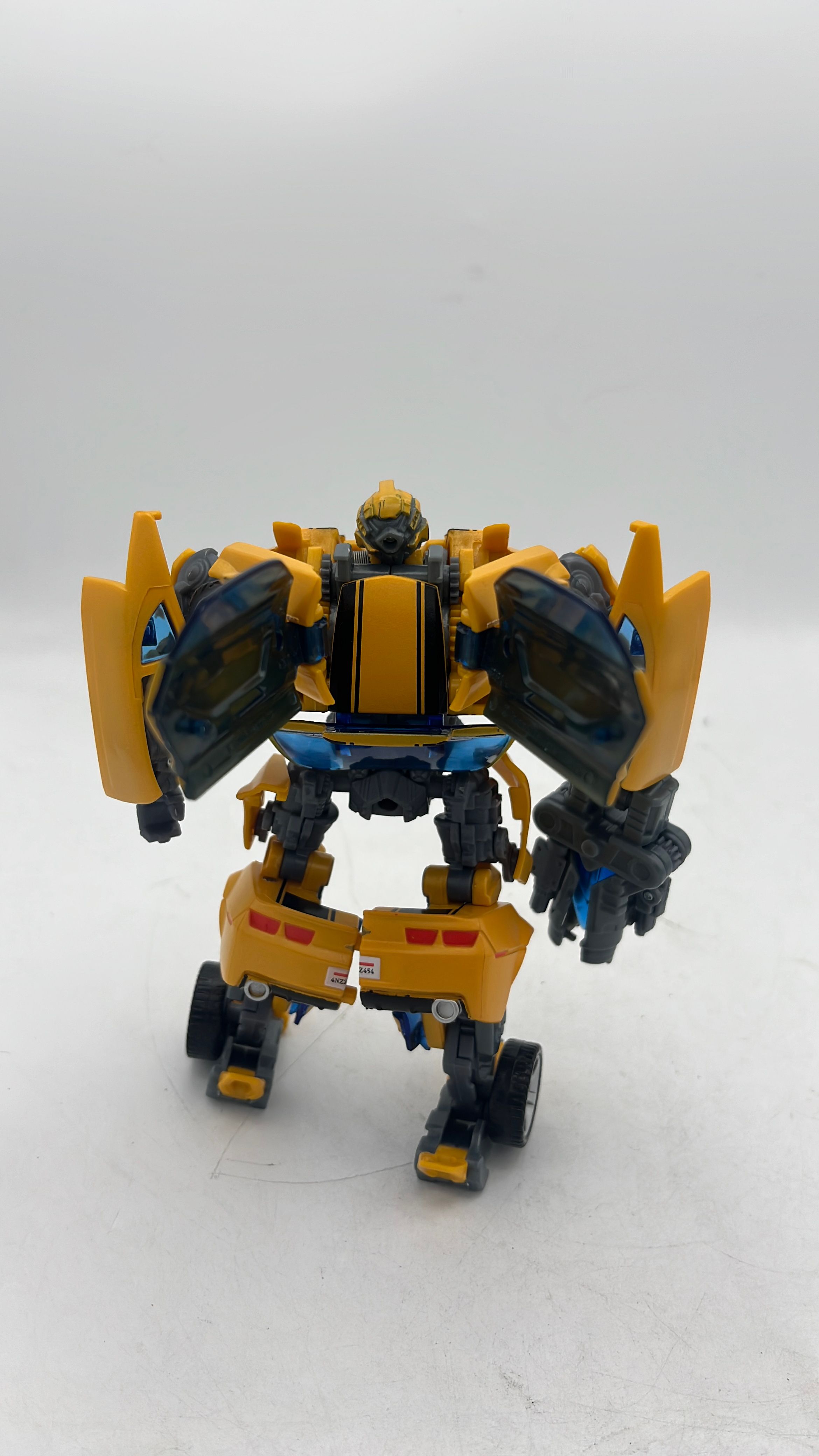 Haabro Transformers Movie Premium Series Bumblebee Figure 2007 (used) view 4
