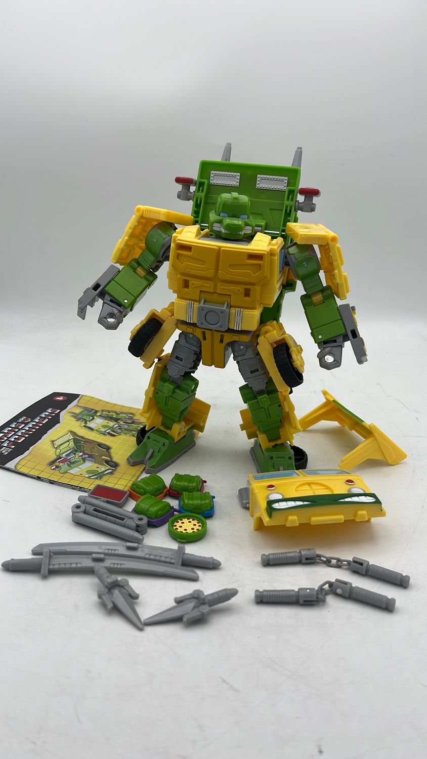 Hasbro Transformers x TMNT Party Wallop Figure 2024 (used)