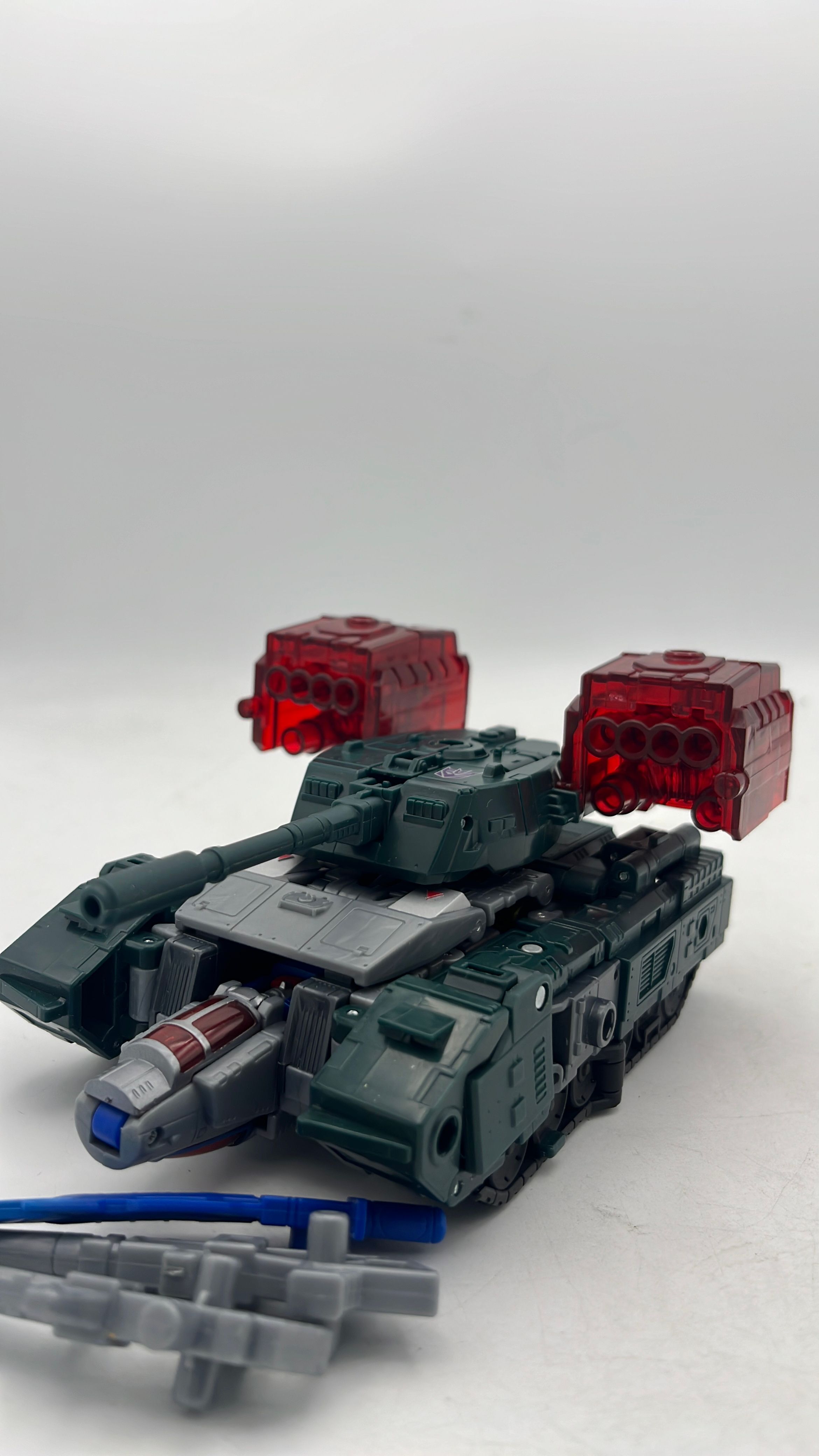 Hasbro Transformers Legacy United Overcharge Figure 2024 (used) view 4