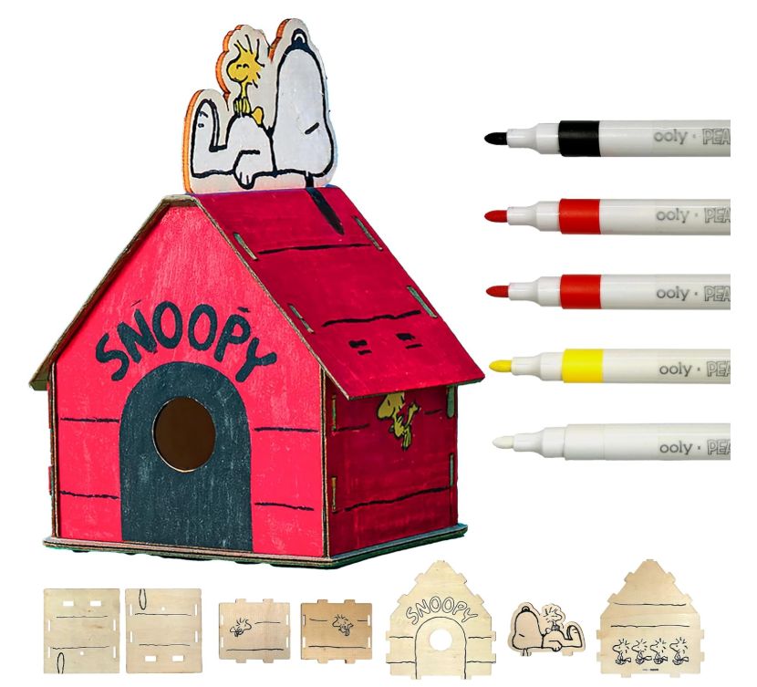 Ooly x Peanuts Snoopy Birdhouse Build &amp; Paint Wooden Craft Kit