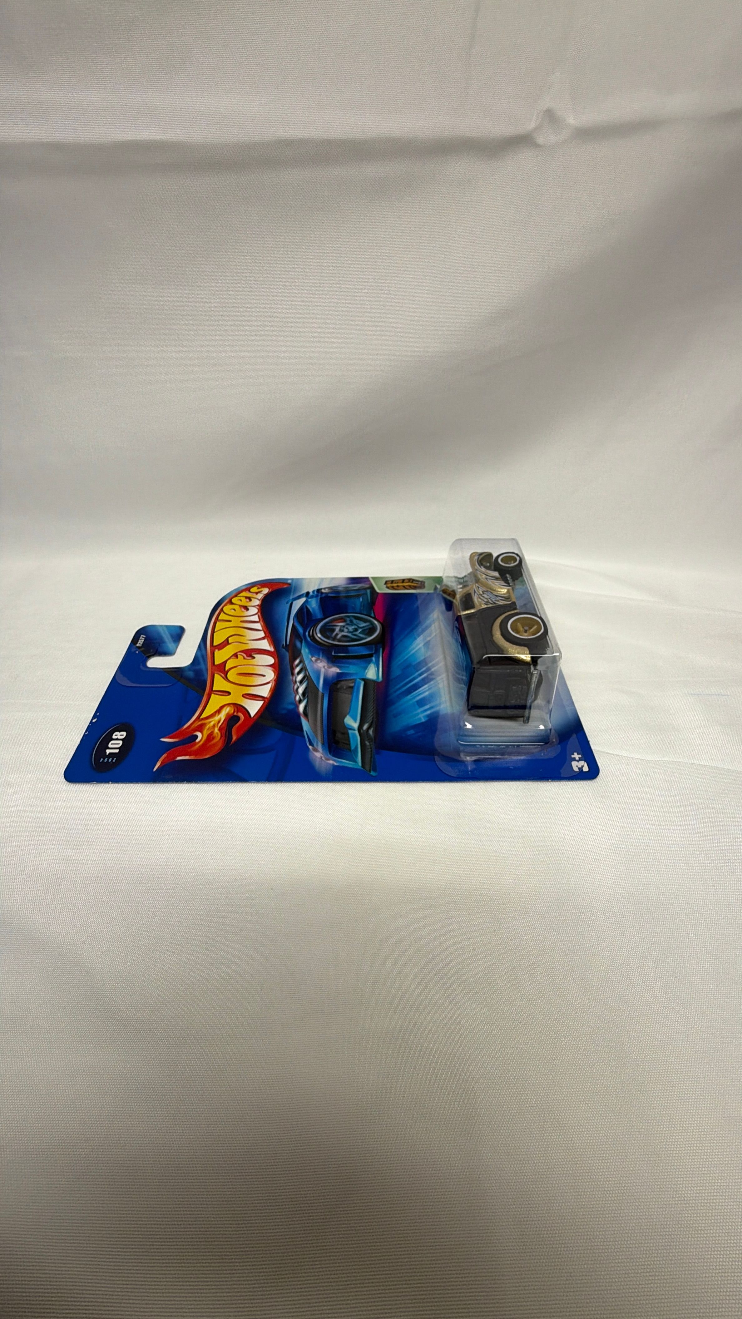 Mattel Hot Wheels Morris Wagon Treasure Hunt view 3