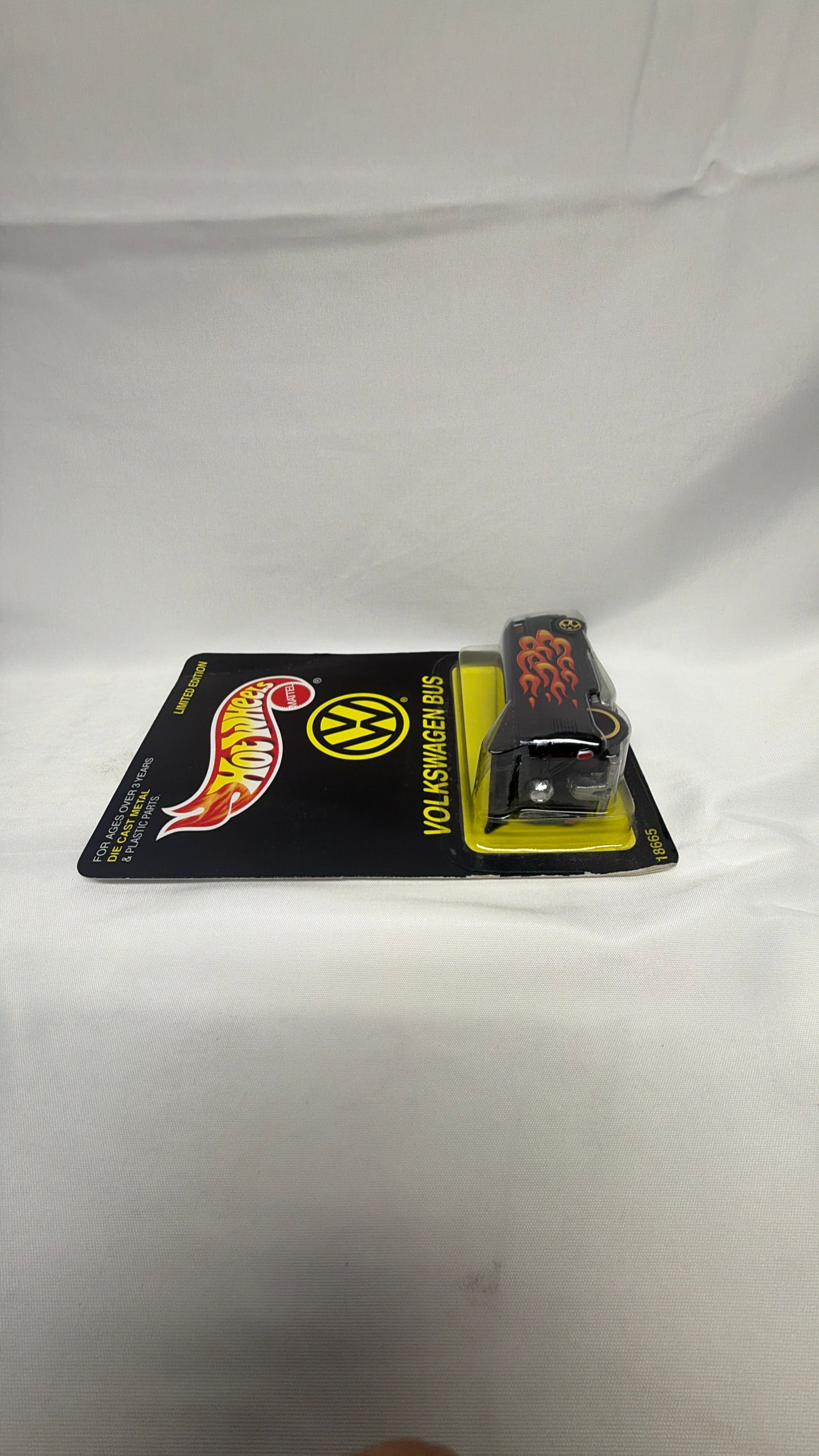 Mattel Hot Wheels Volkswagen Bus Limited Edition view 3