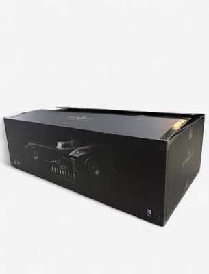 Hot Toys MMS170 1/6th Scale Batman Batmobile 1989