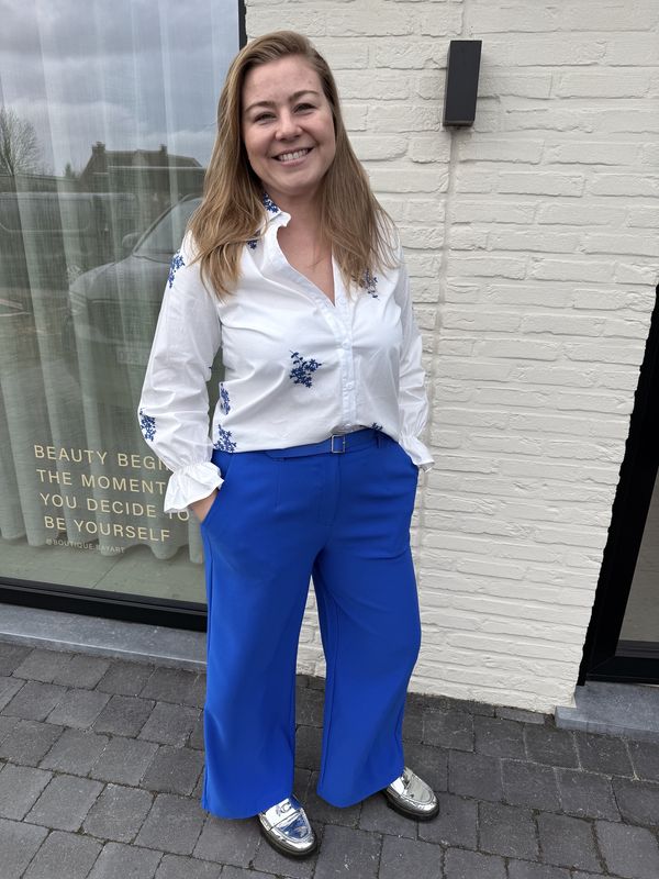 Blouse Geborduurde Blauwe Bloemen