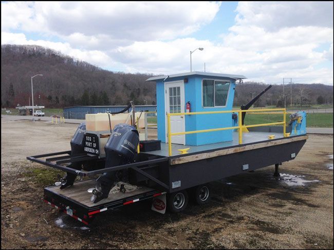 25-ft 700-hp Dredge Tender/Push Boat