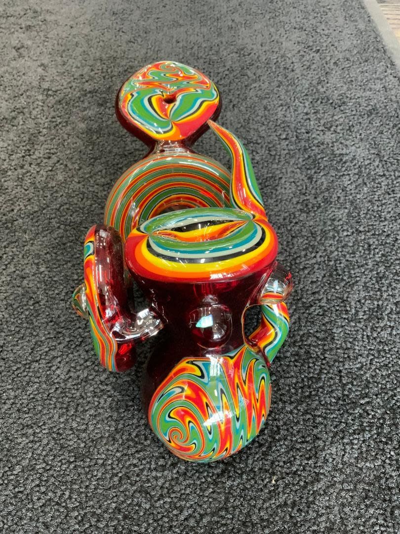 Kevin Beecher Red Wig Wag Worm Hole Loop Bubbler