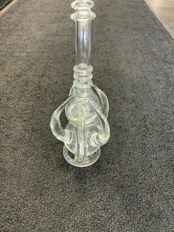 Kevin Beecher Clear Horned Fab Egg Waterpipe