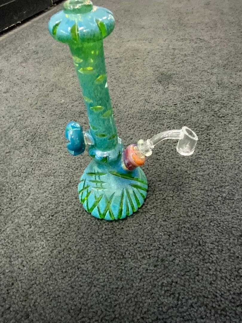 Griffin Glass Heavy Cold Worked Green Waterpipe