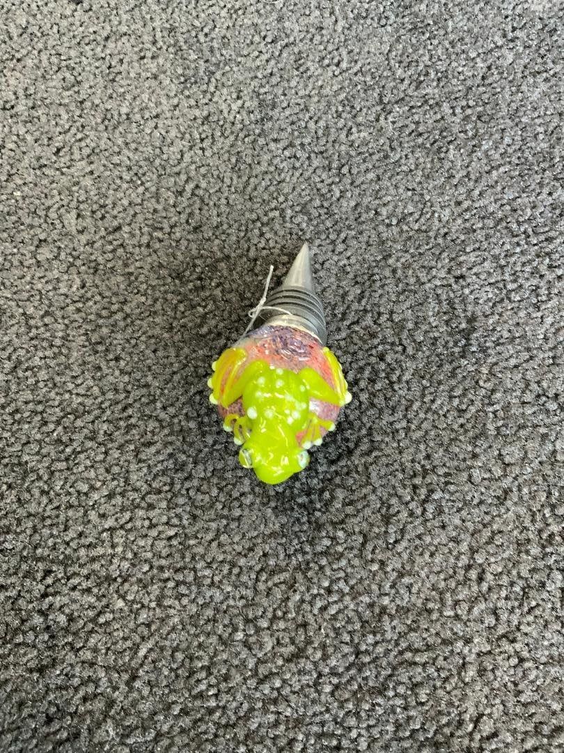 Josh Mazet Frog Wine Topper