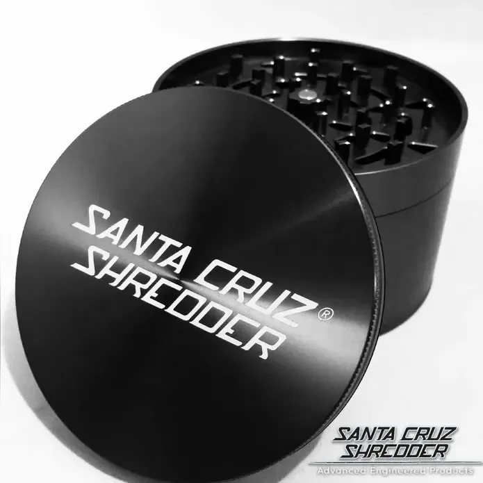Santa Cruz Shredder 4 Piece Jumbo Grinder Black